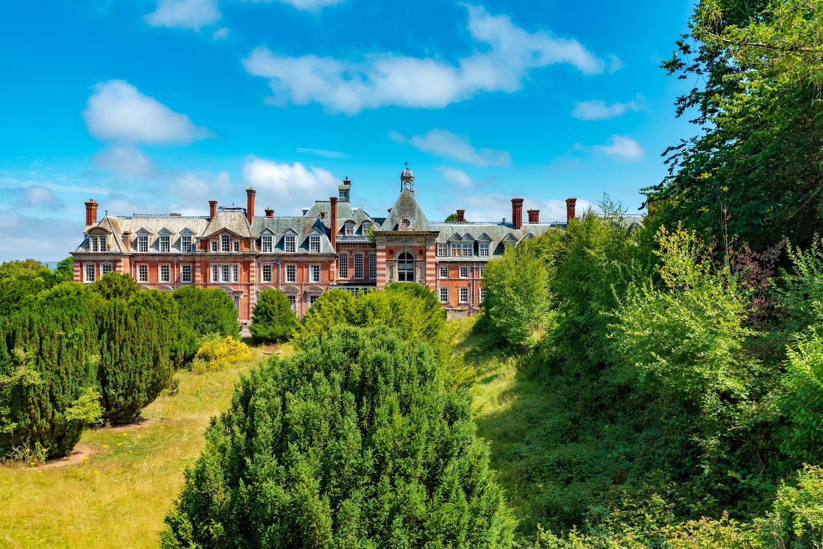 Kinmel Hall - Image 1