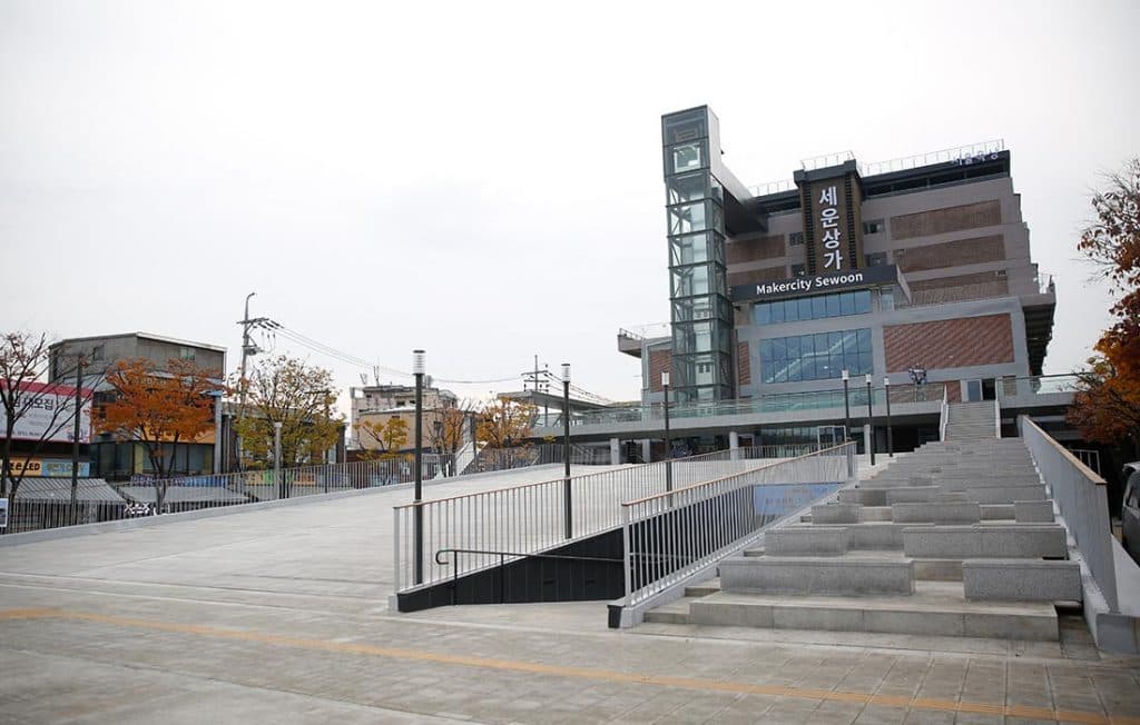 Sewoon Sangga - Image 1