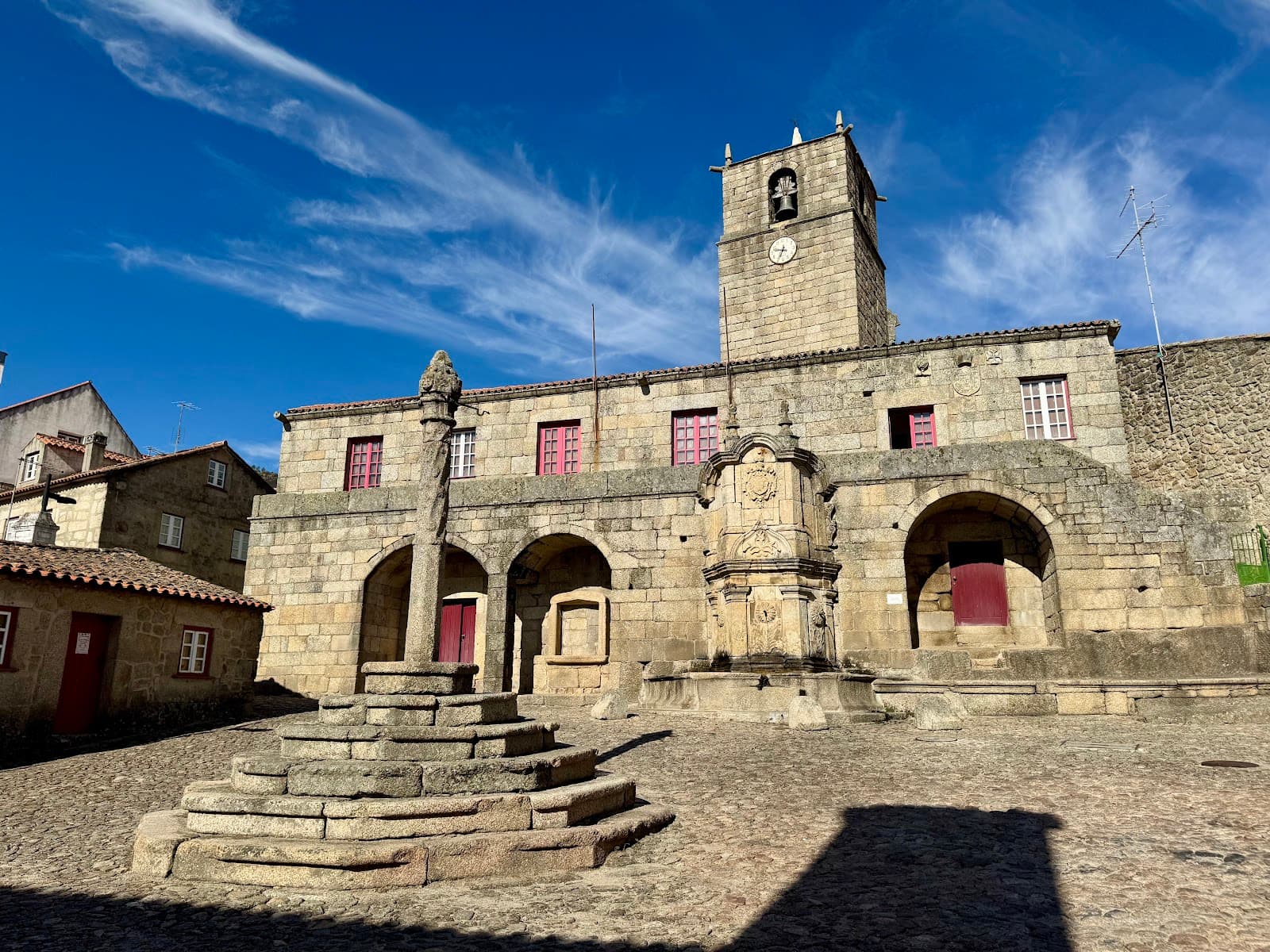 Pelourinho de Castelo Branco - Image 1