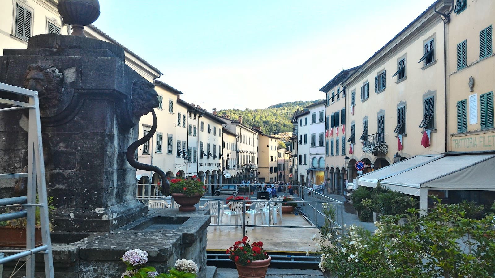 Piazza Tanucci (Stia) - Image 1