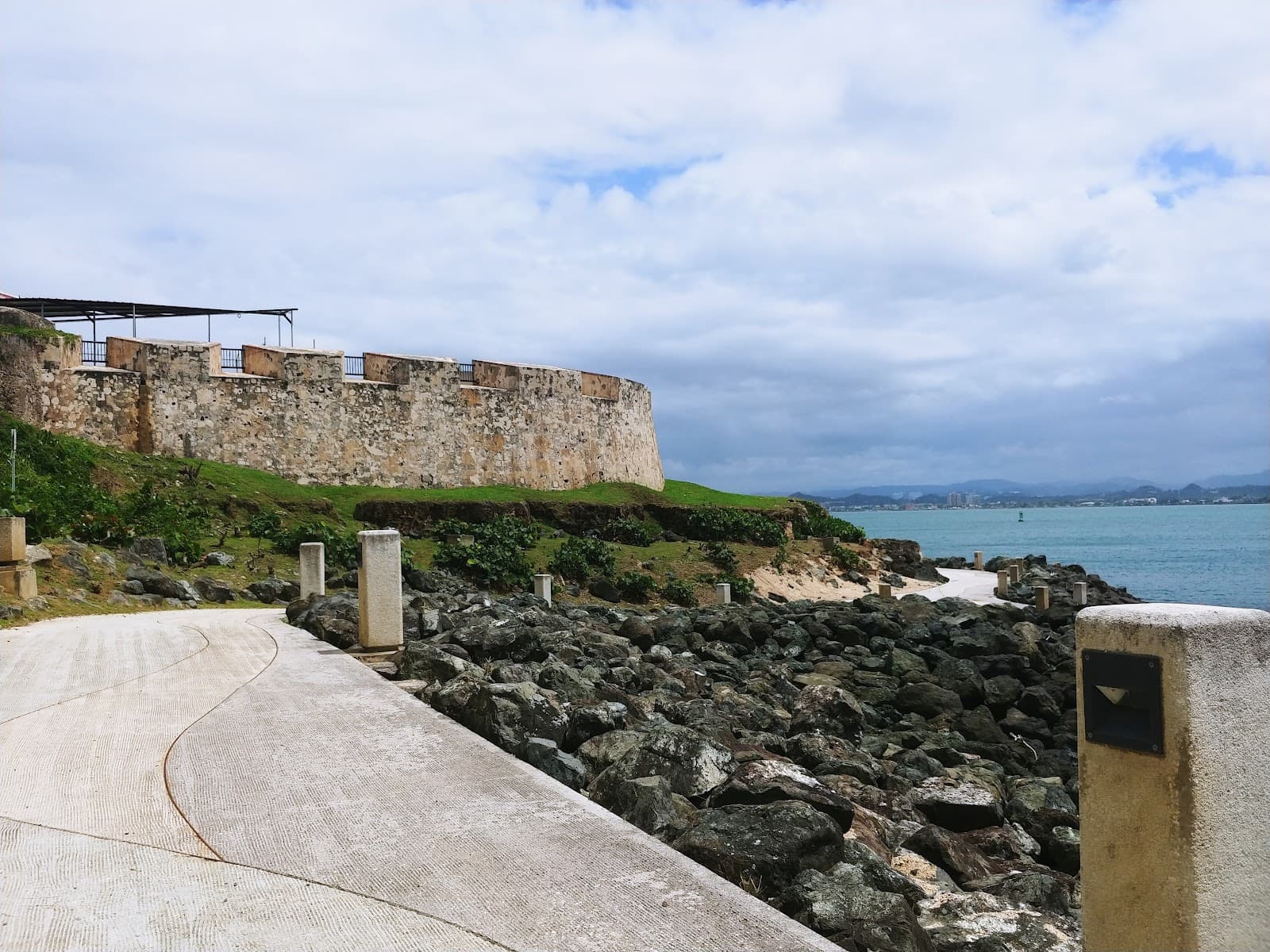 Paseo del Morro - Image 1