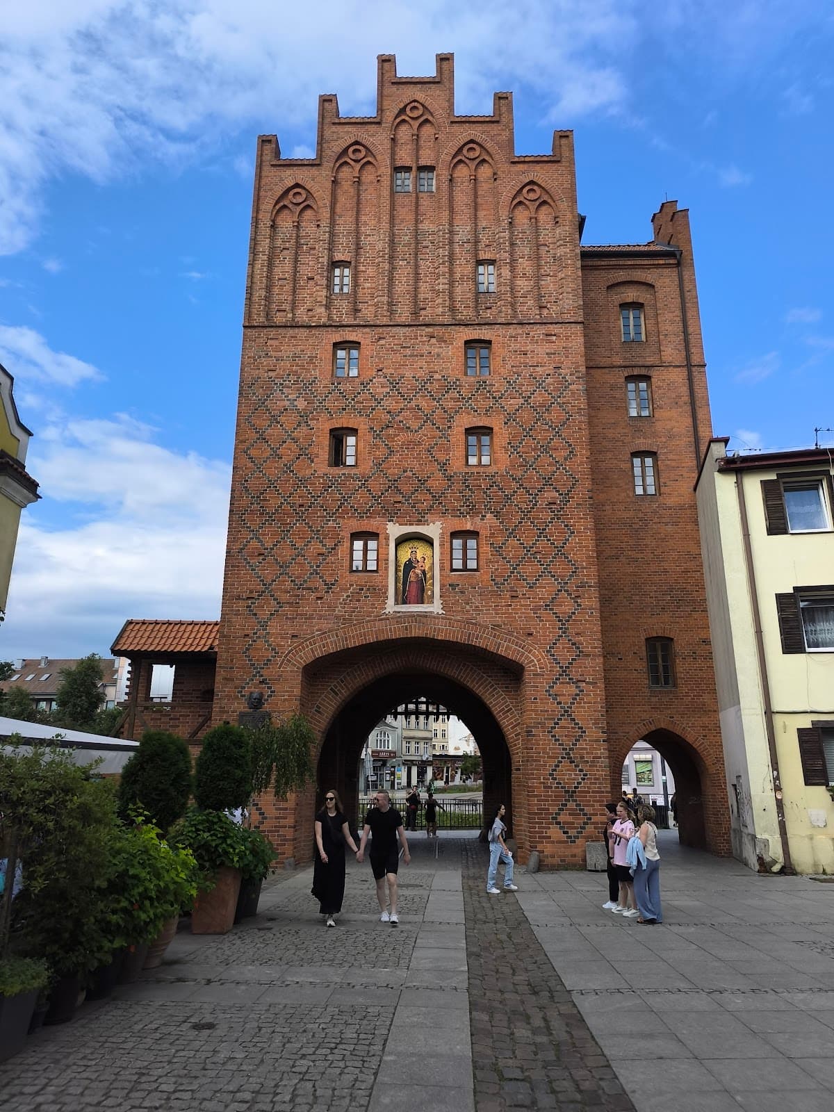 High Gate (Wysoka Brama) - Image 1