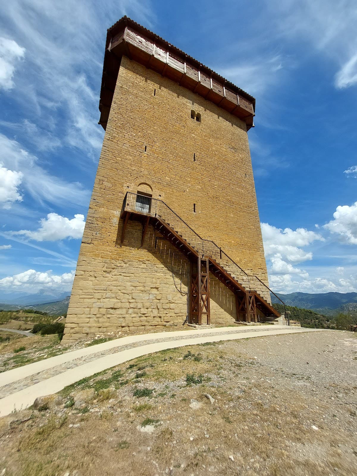 Torre de Abizanda - Image 1