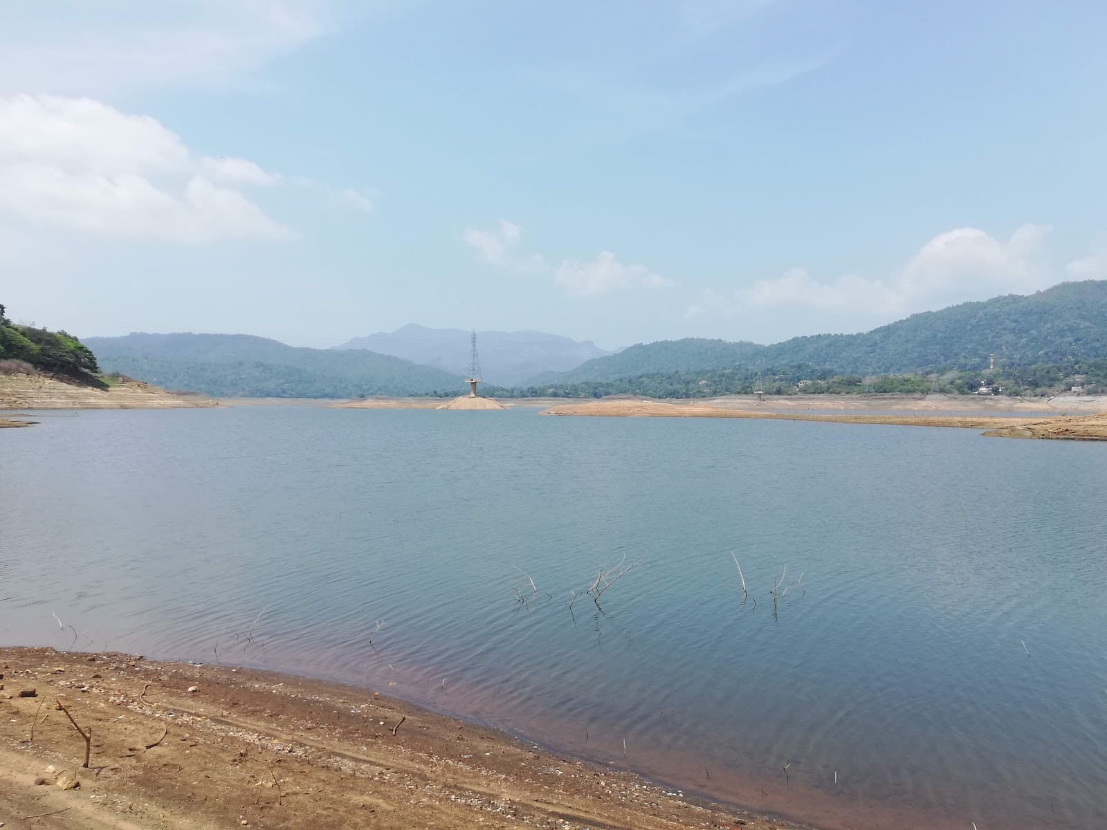 Digana Lakefront Victoria Reservoir - Image 1