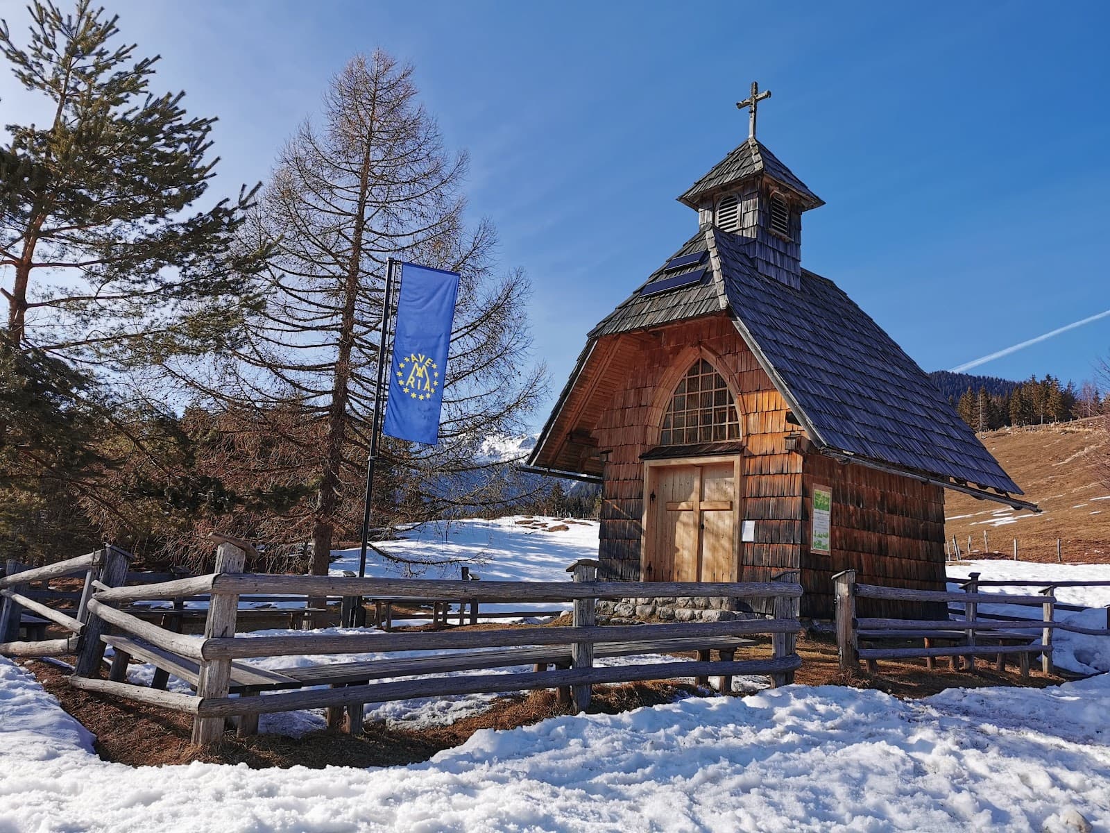 Uskovnica Pasture - Image 1