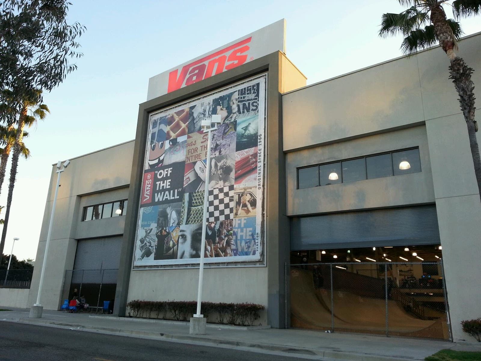 Vans Skatepark (Orange) - Image 1