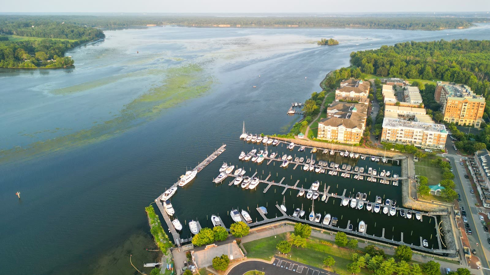 Belmont Bay Harbor Marina - Image 1