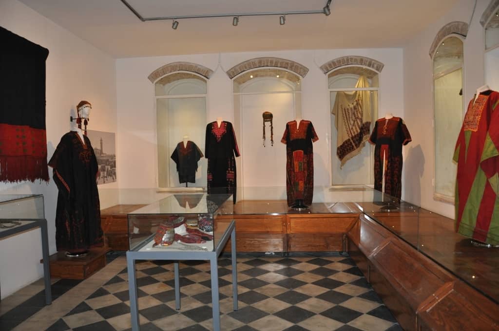 Household Items & Tools