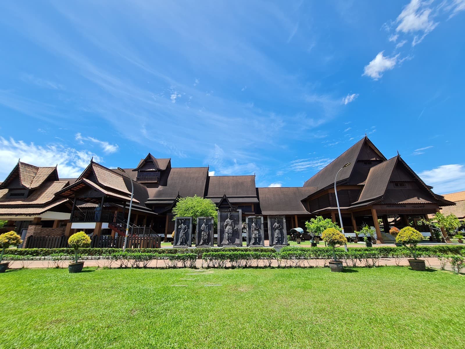 Hang Tuah Centre Kampung Duyong - Image 1