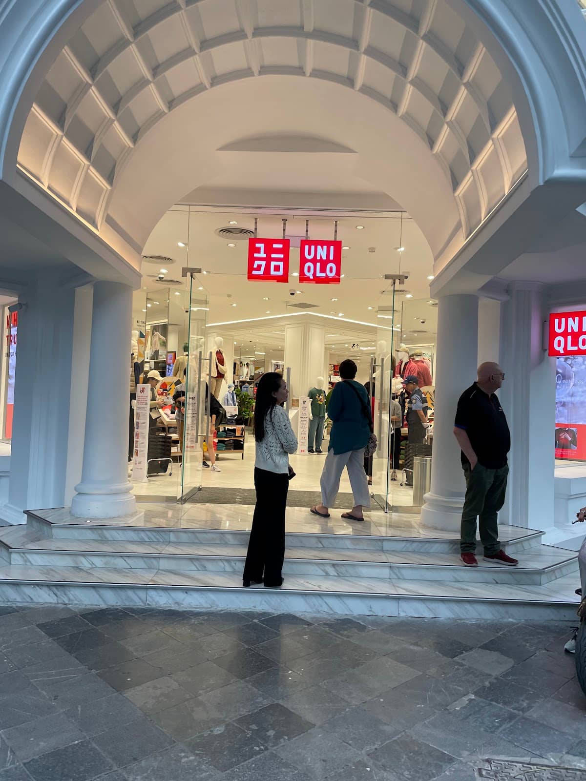 Spacious & Aesthetic Store