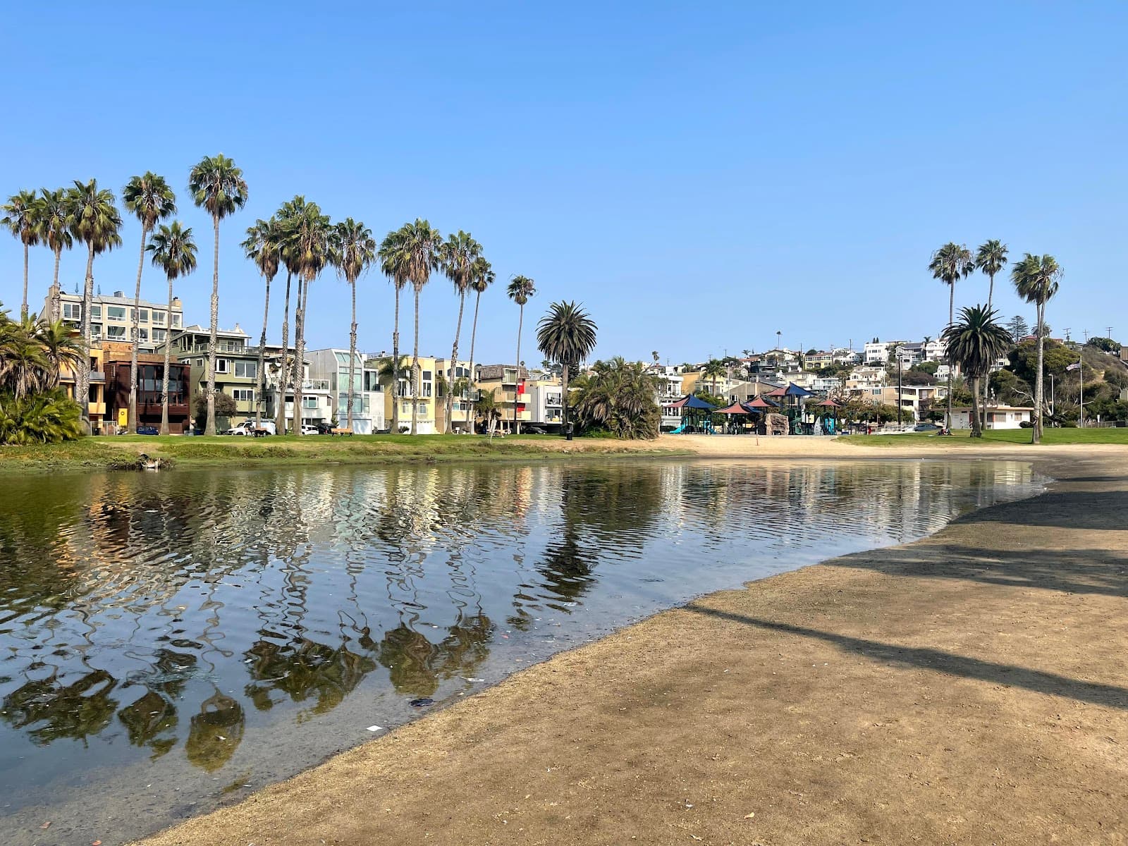 Del Rey Lagoon Park - Image 1