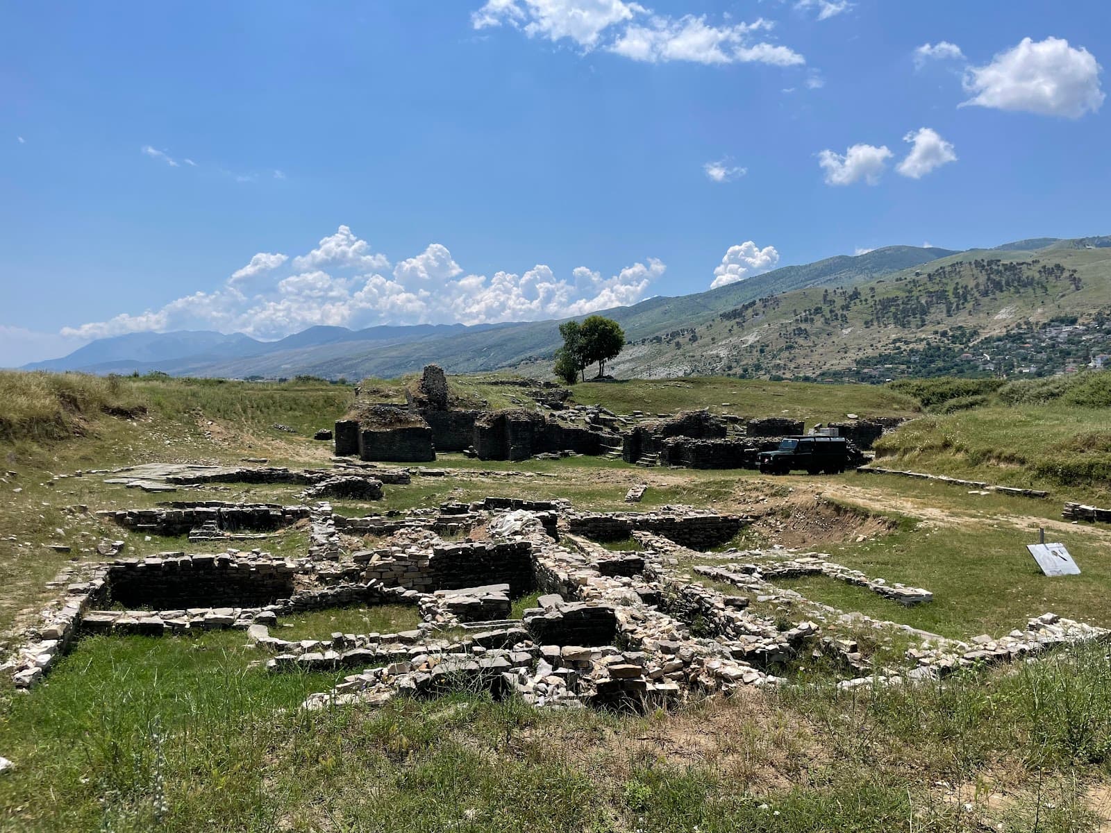 Hadrianopolis (Sofratikë) - Image 1