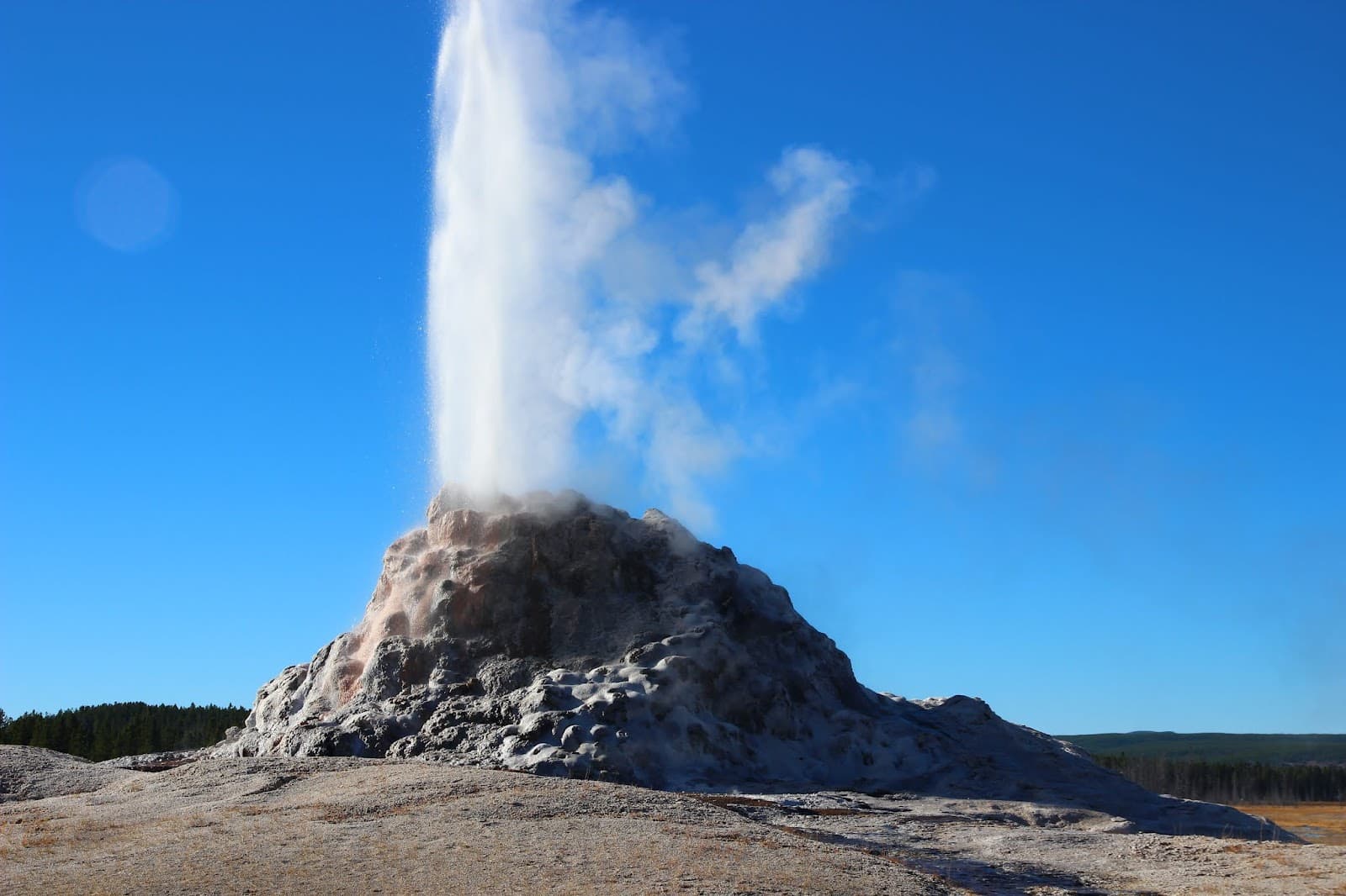 White Dome Geyser - Image 1