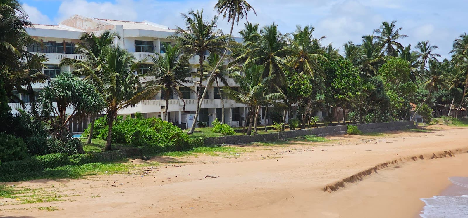 Induruwa Beach - Image 1