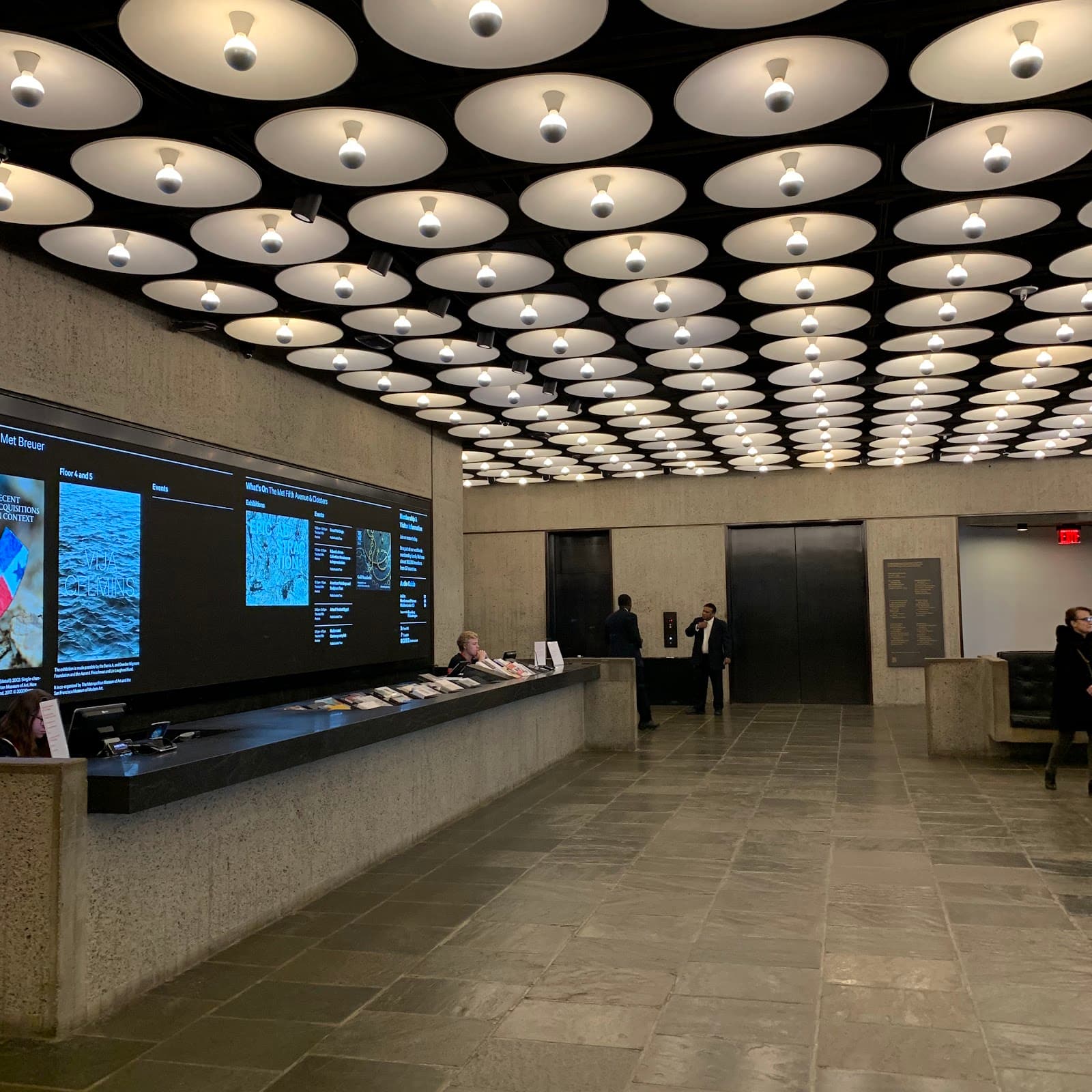 Met Breuer - Image 1