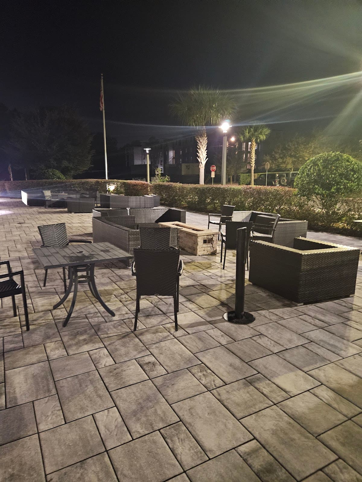 Helios Rooftop Bar - Image 1