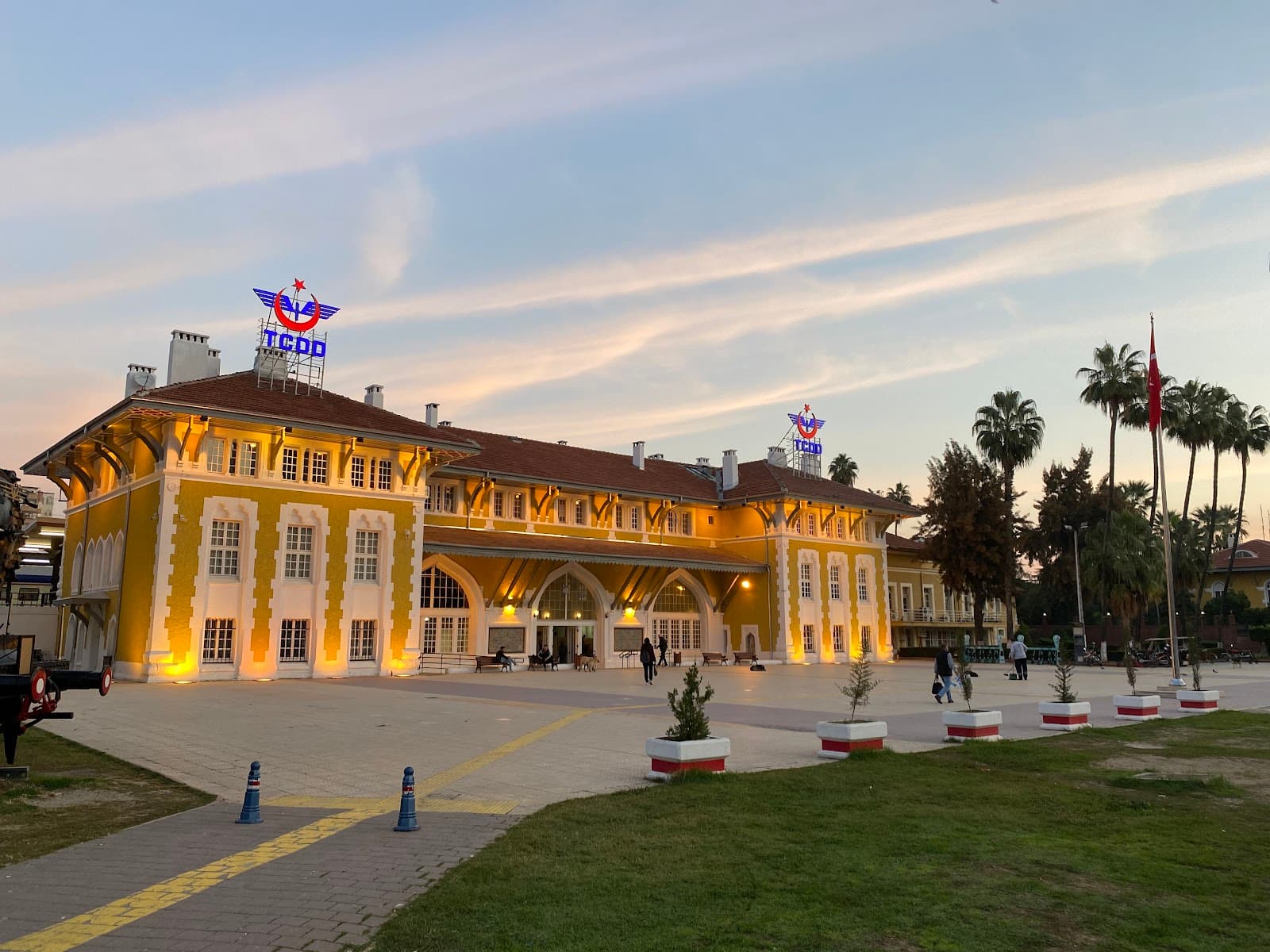 Adana Railway Station (Adana Gar) - Image 1
