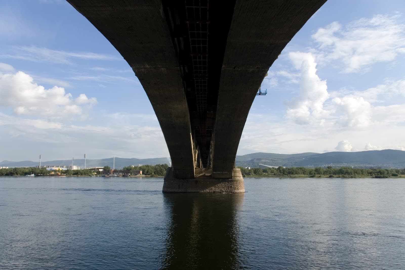 Kommunalny Bridge - Image 1
