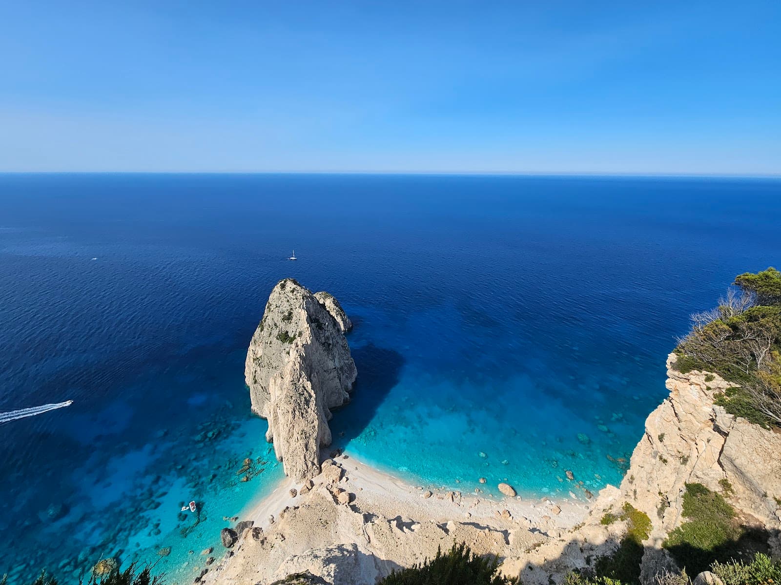 Mizithres Viewpoint - Image 1