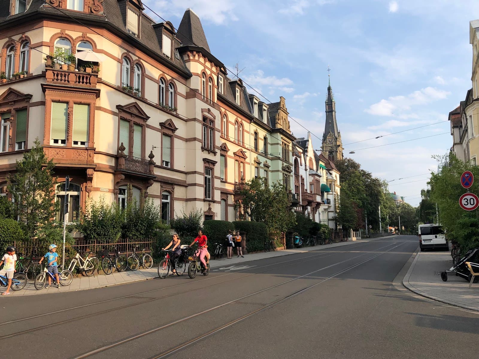 Weststadt - Image 1
