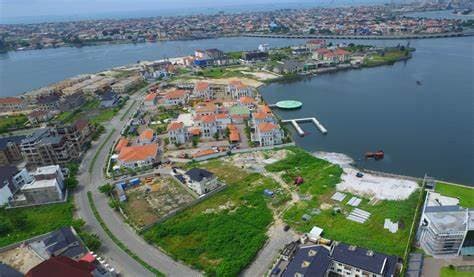 Banana Island - Image 1