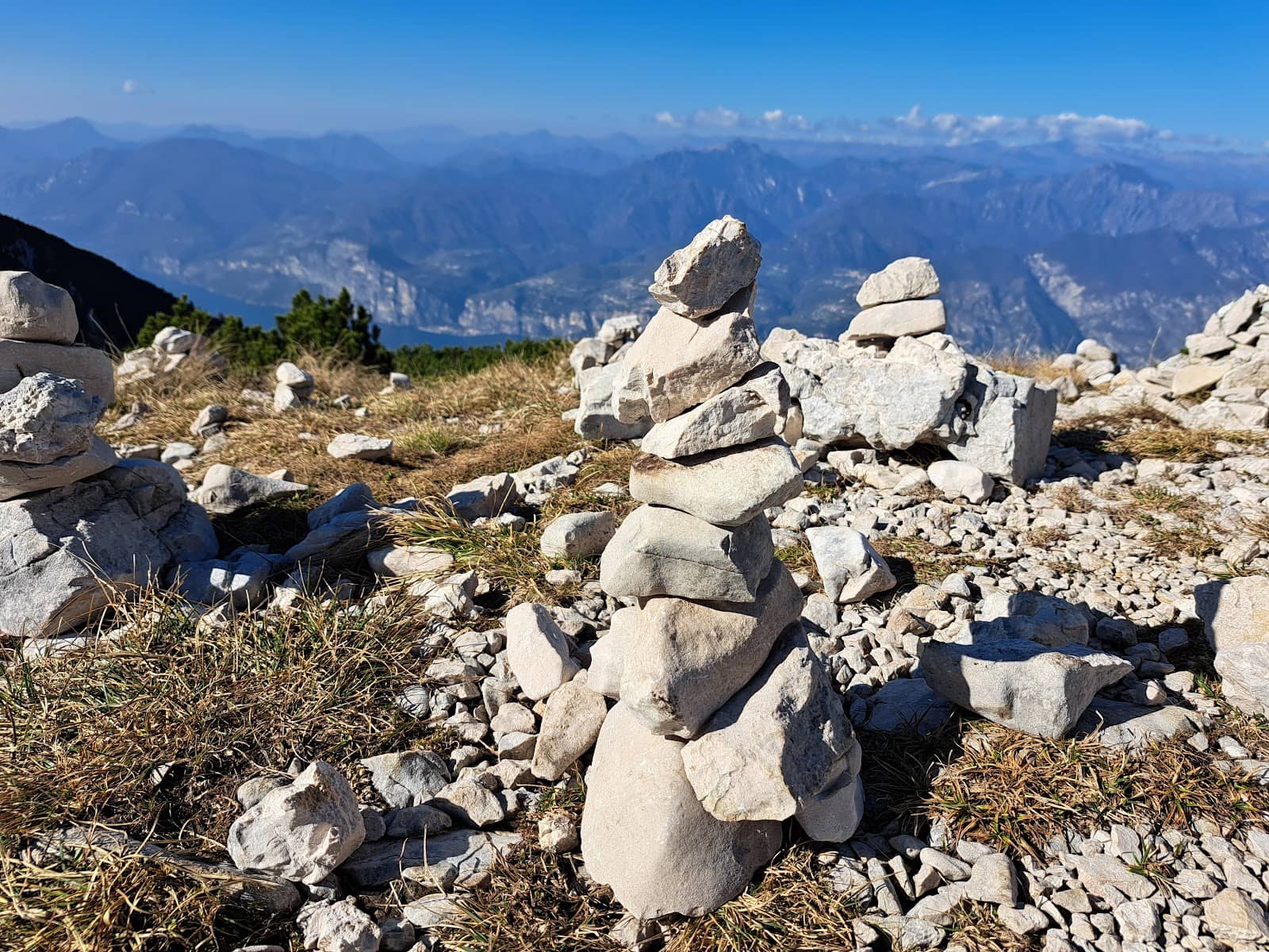 Hiking Trails from Tratto Spino
