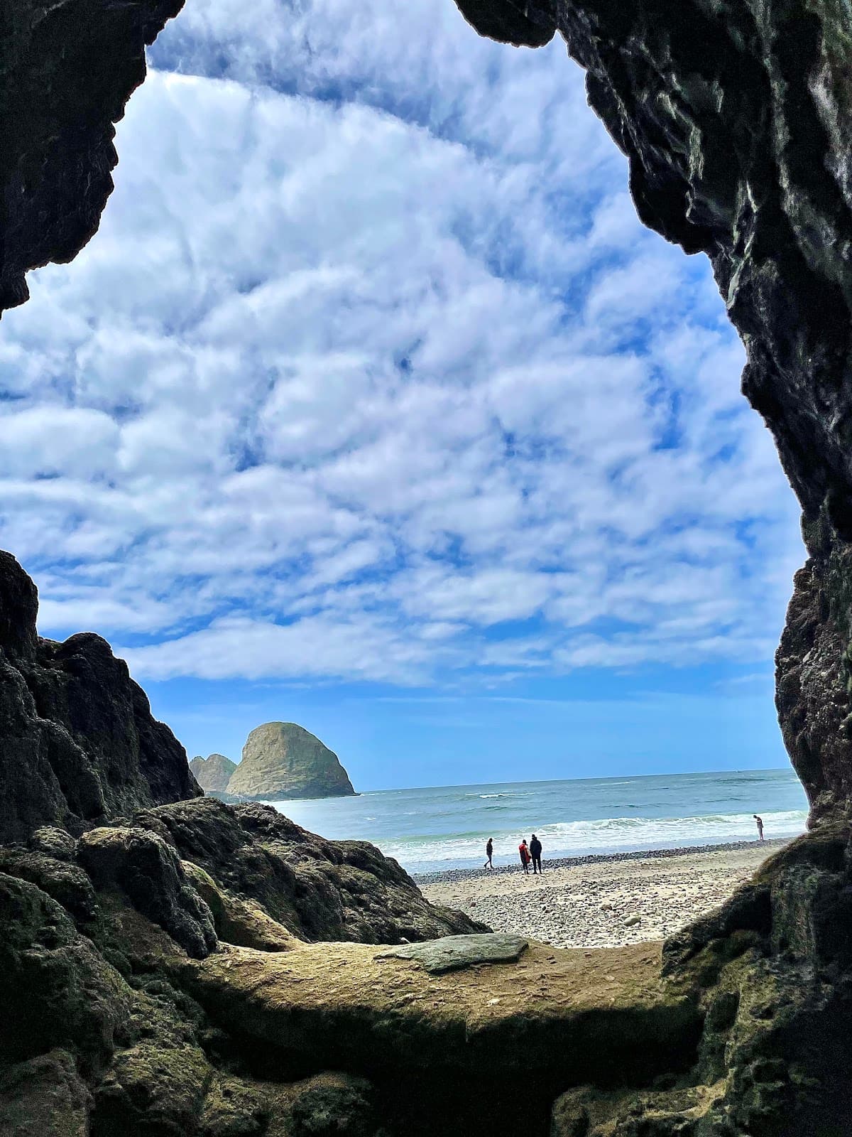 Tunnel Beach (Maxwell Point) - Image 1