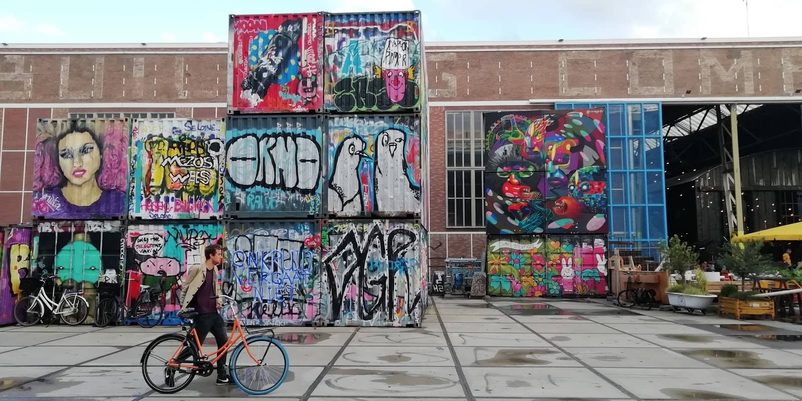 NDSM Wharf Atmosphere