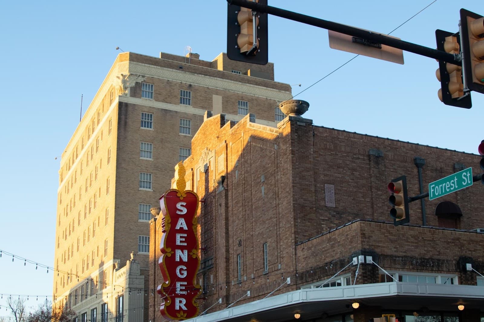North Main Street Historic District - Image 1