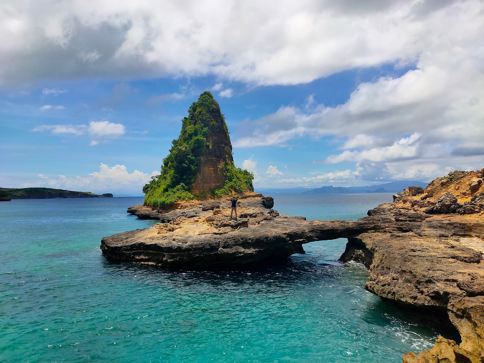 Tanjung Bloam - Image 1