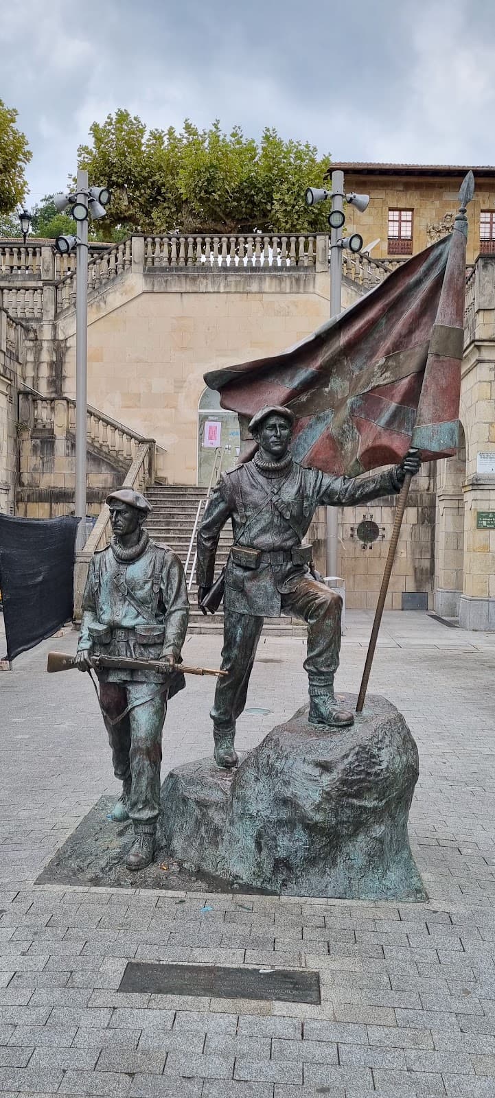 Civil War Air-Raid Shelter (Gernika) - Image 1