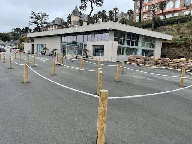 Côte de Granit Rose Views