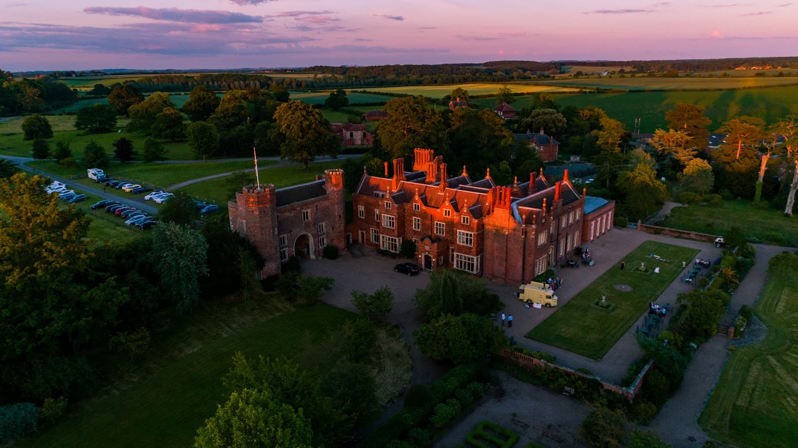 Hodsock Priory Gardens - Image 1