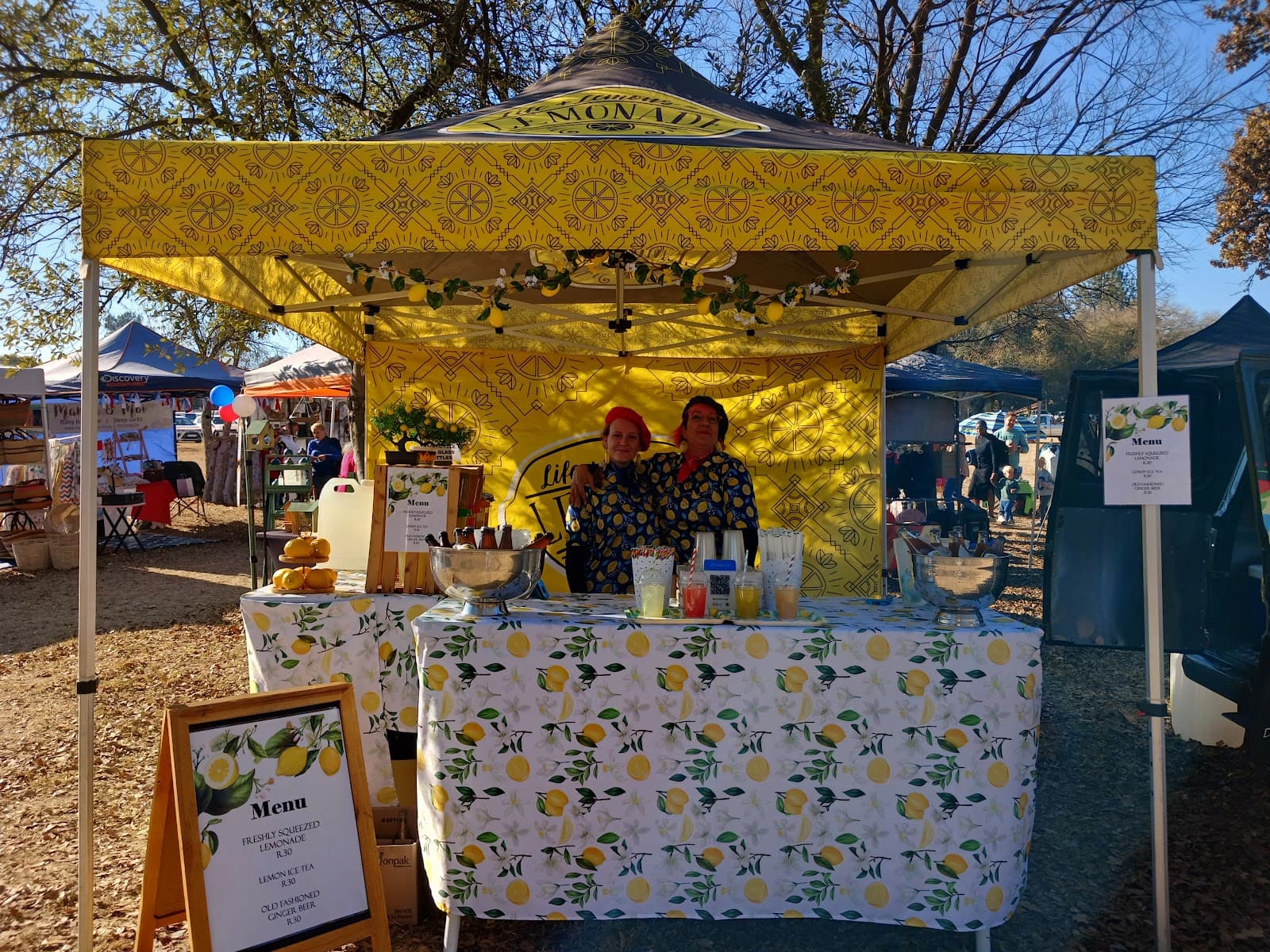 Field Market - Image 1