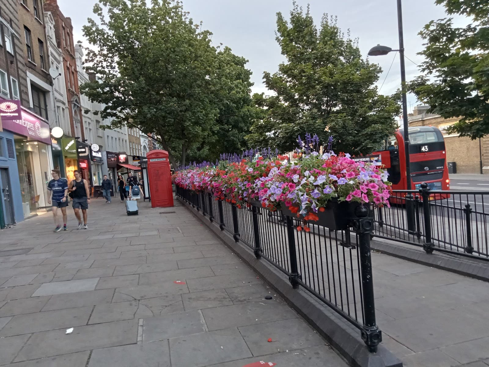 Islington Angel London - Image 1
