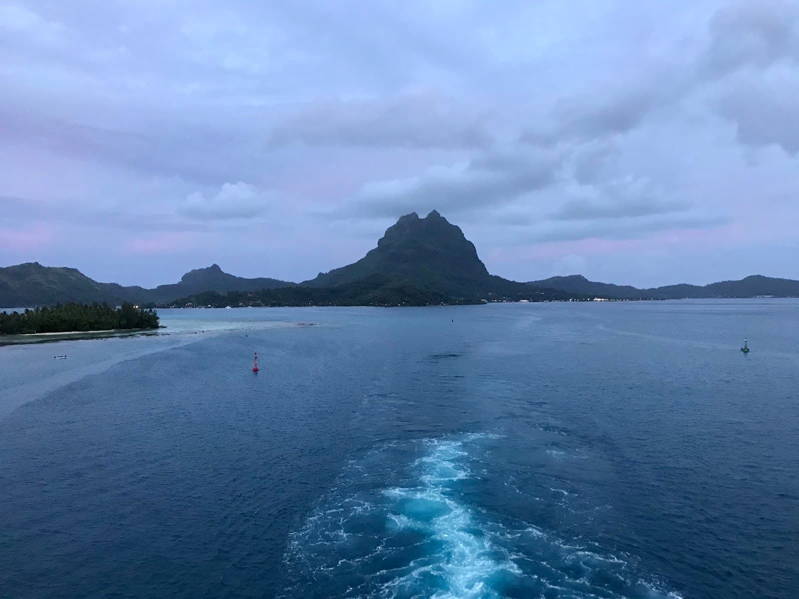 Farepiti Wharf - Image 1