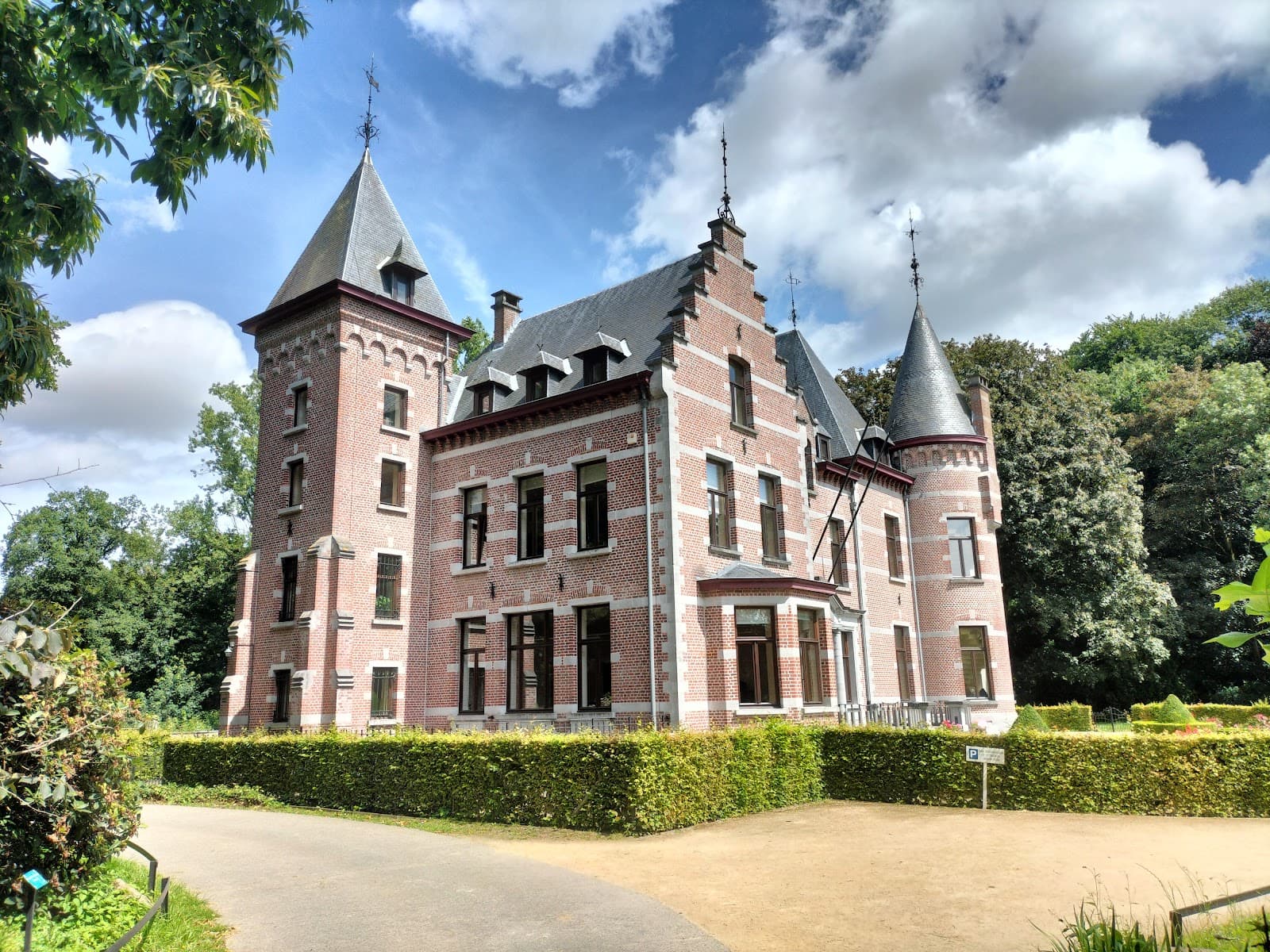 Groenenberg Castle Gardens - Image 1