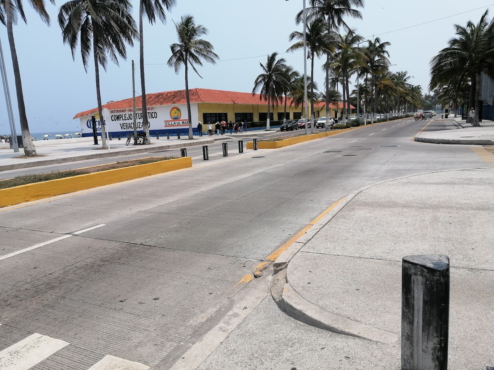 Boulevard Manuel Ávila Camacho - Image 1