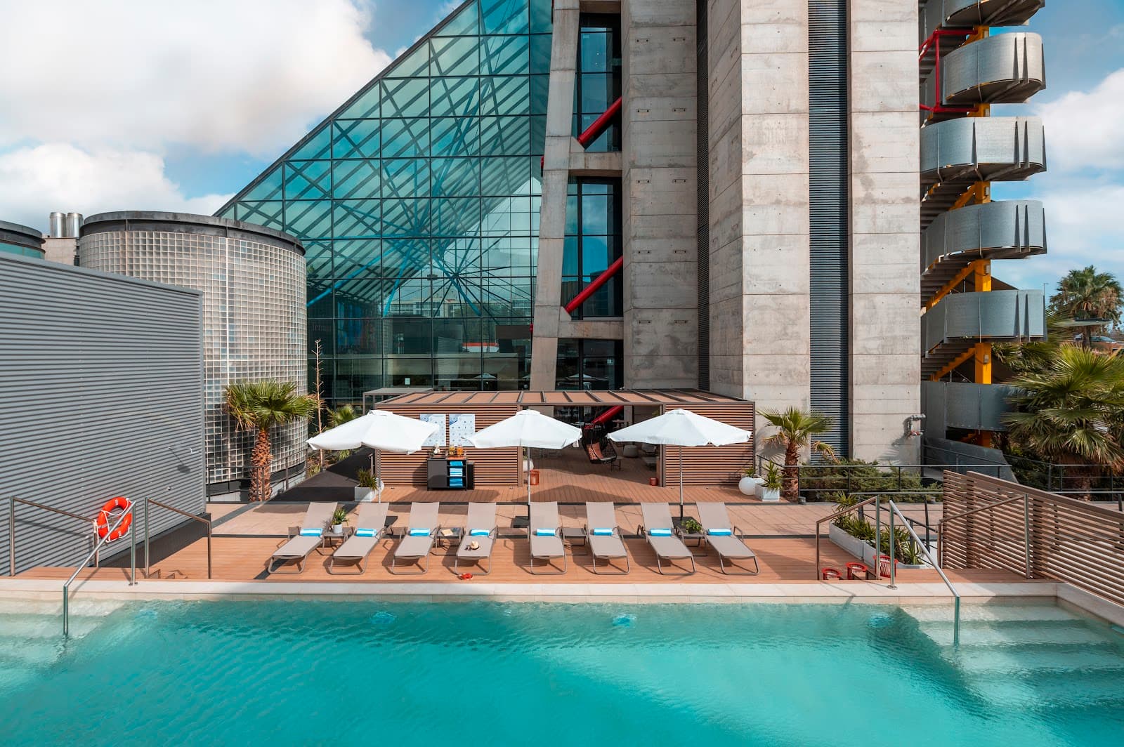 NH Collection Barcelona Tower Rooftop Bar - Image 1
