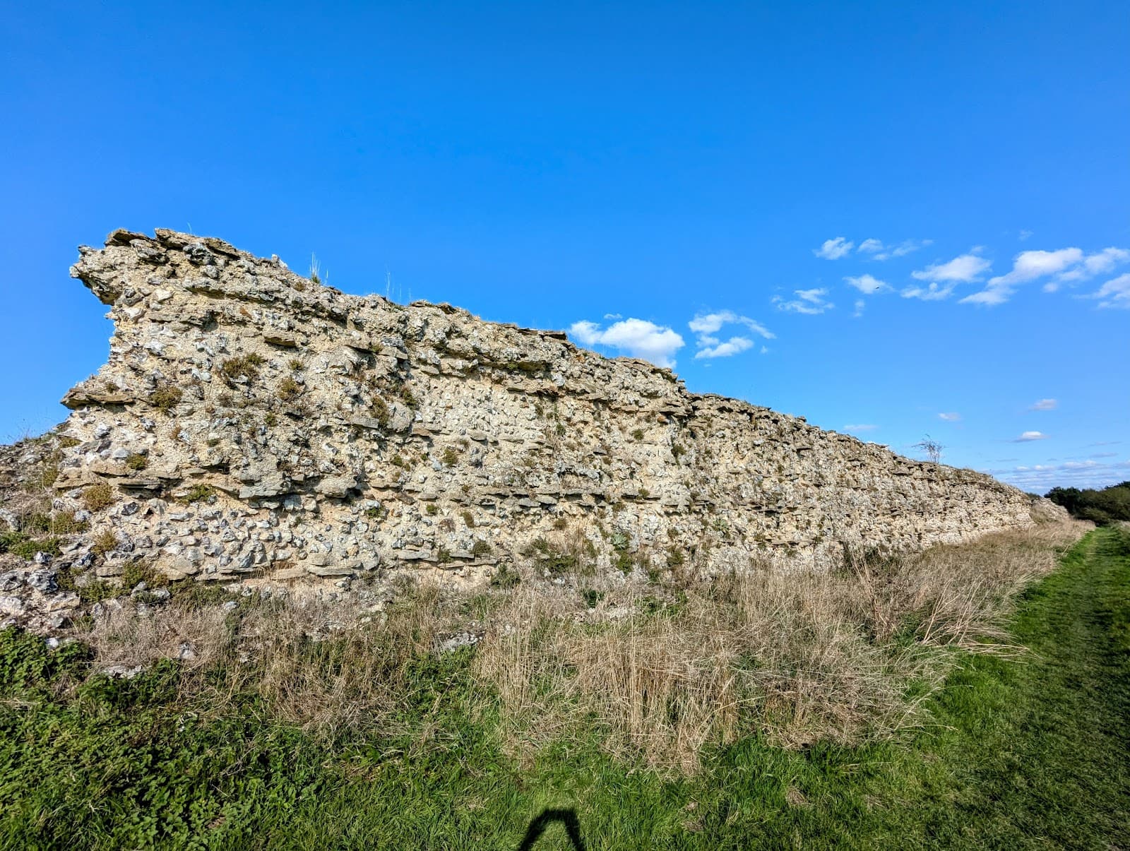 Silchester Roman City Walls and Amphitheatre - Image 1