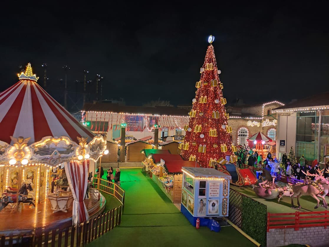 The Christmas Factory - Image 1