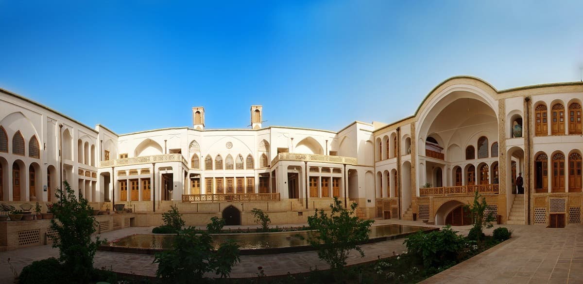 Manouchehri House - Image 1