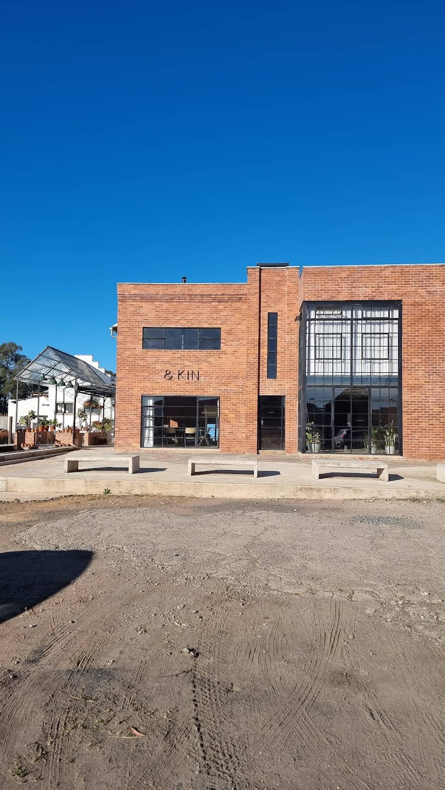 Nottingham Road's Charm