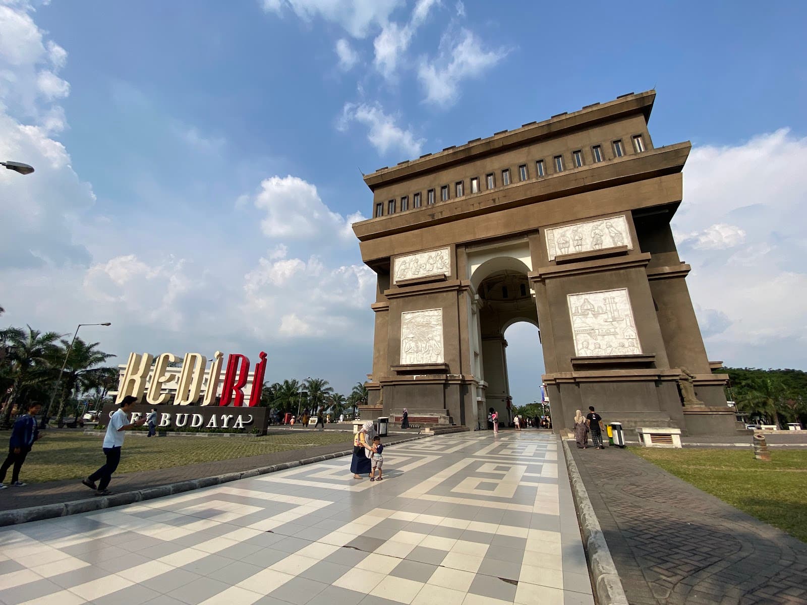 Simpang Lima Gumul Monument - Image 1