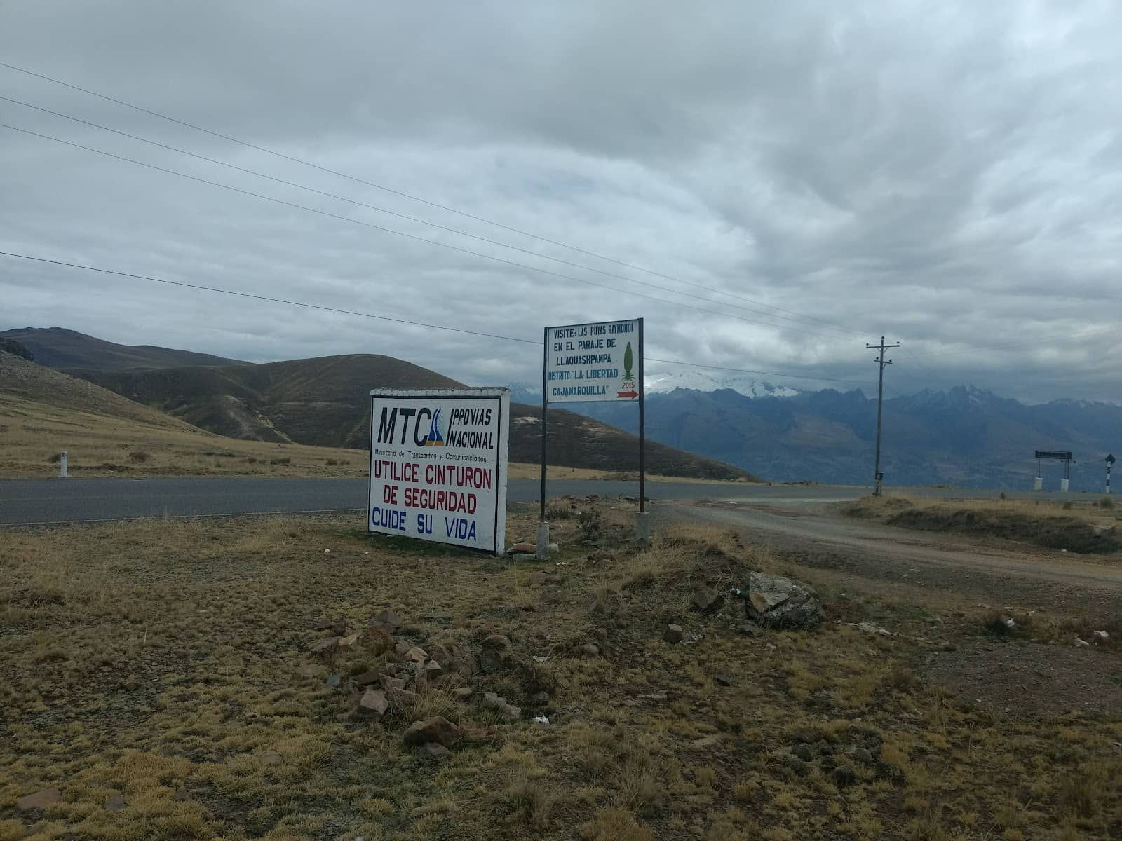 Puyas de Raimondi Trailhead