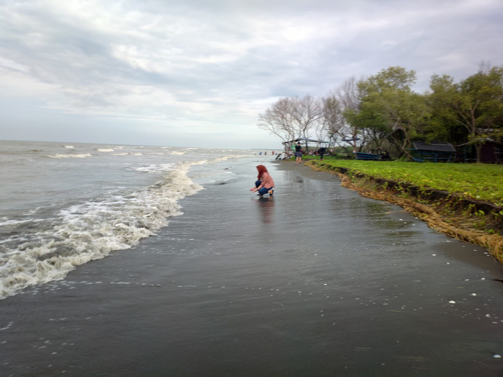 Pantai Muara Beting - Image 1