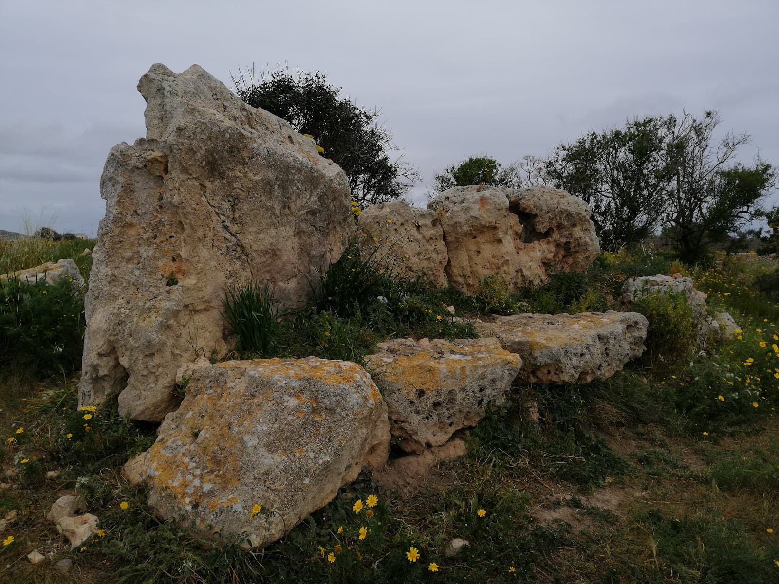 Santa Verna Temple - Image 1