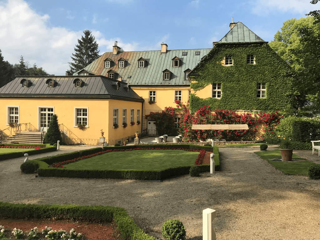 Spa and Pool