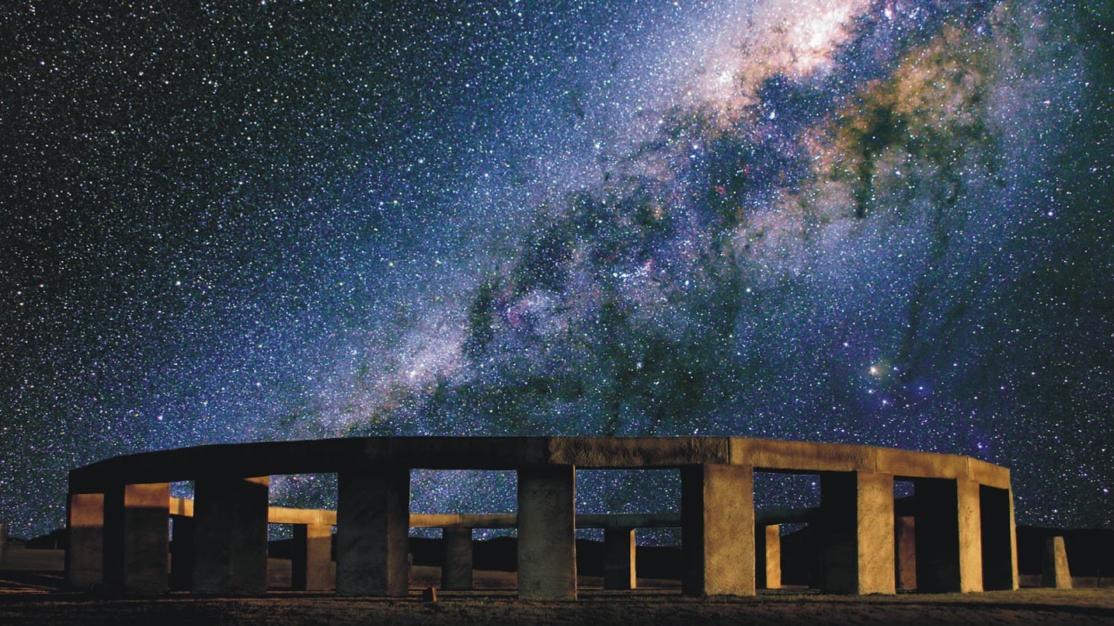 Stonehenge Aotearoa - Image 1