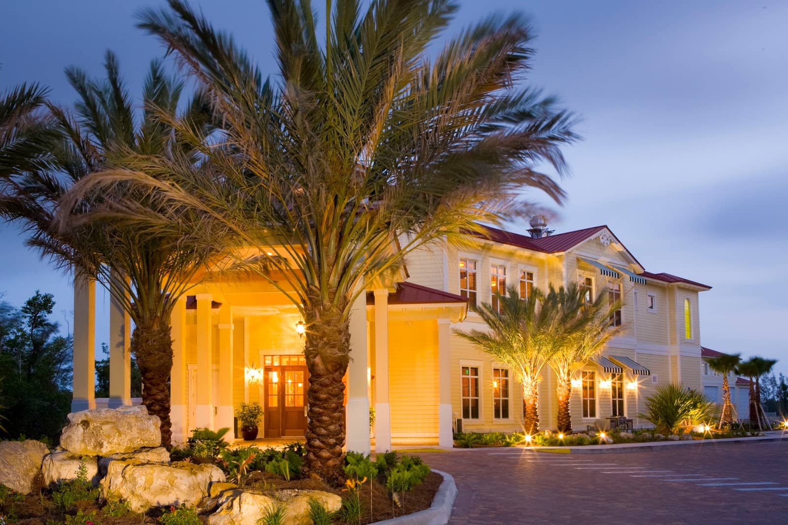 Ladies Luncheon Ambiance